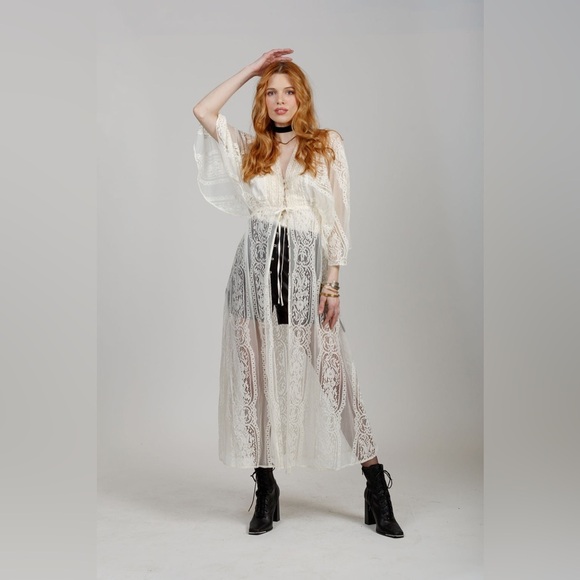 💕HP💕 Band of free CYNTHIA IVORY LACE DUSTER/Kimono NWT - Picture 5 of 10